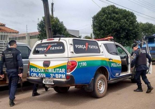 Polícia recupera moto minutos após ser roubada em Vilhena Polícia recupera moto minutos após ser roubada em Vilhena
