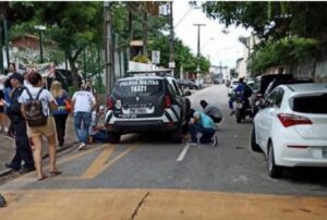Polícia Militar do Ceará está em greve Polícia Militar do Ceará está em greve