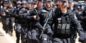 RESPEITEM AS NOSSAS PM’s! Sem a Polícia Militar, não haveria vida civilizada RESPEITEM AS NOSSAS PM’s! Sem a Polícia Militar, não haveria vida civilizada