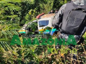 RONDÔNIA – Policiais militares ficam feridos em grave acidente com viatura na BR-364 RONDÔNIA – Policiais militares ficam feridos em grave acidente com viatura na BR-364