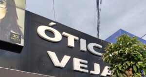 ASSFAPOM firma convênio com a Óptica VEJA de Buritis e Ji-paraná ASSFAPOM firma convênio com a Óptica VEJA de Buritis e Ji-paraná